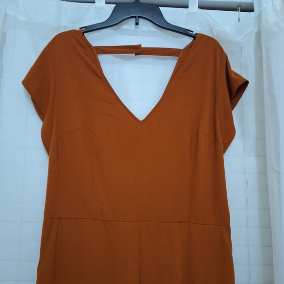 A New Day Jumpsuit Brown V-Neck Size XL - Picture 3 of 11